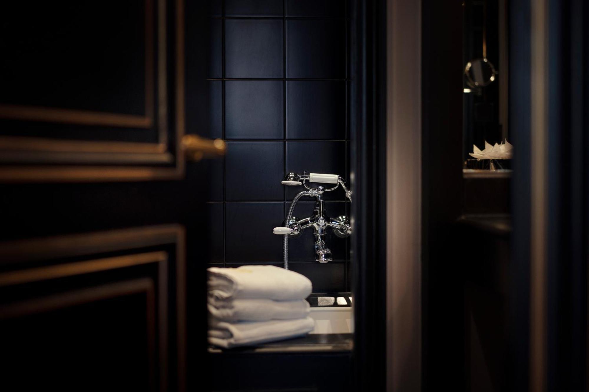 Maison Souquet, Hotel & Spa Париж Екстериор снимка